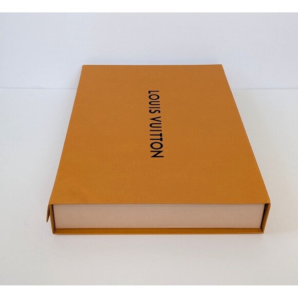 Louis Vuitton Magnetic Empty Large Box 16 x 11.5 x 2 - Picture 6 of 13